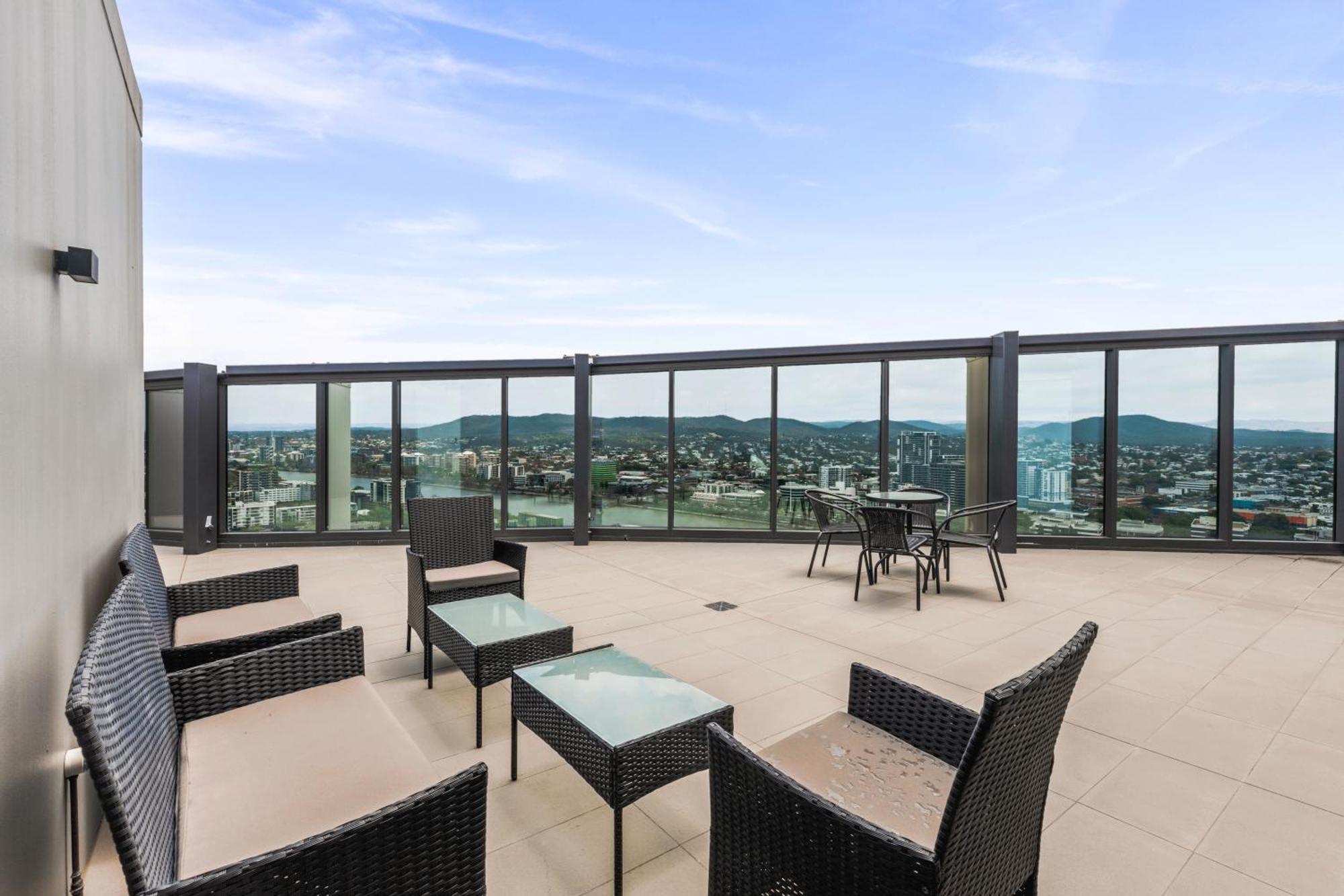 Brisbane One Apartments By Cllix Exterior foto